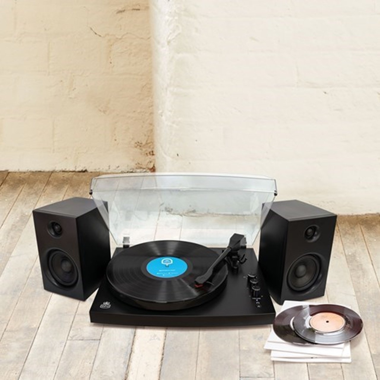 GPO Piccadilly Black Turntable With 