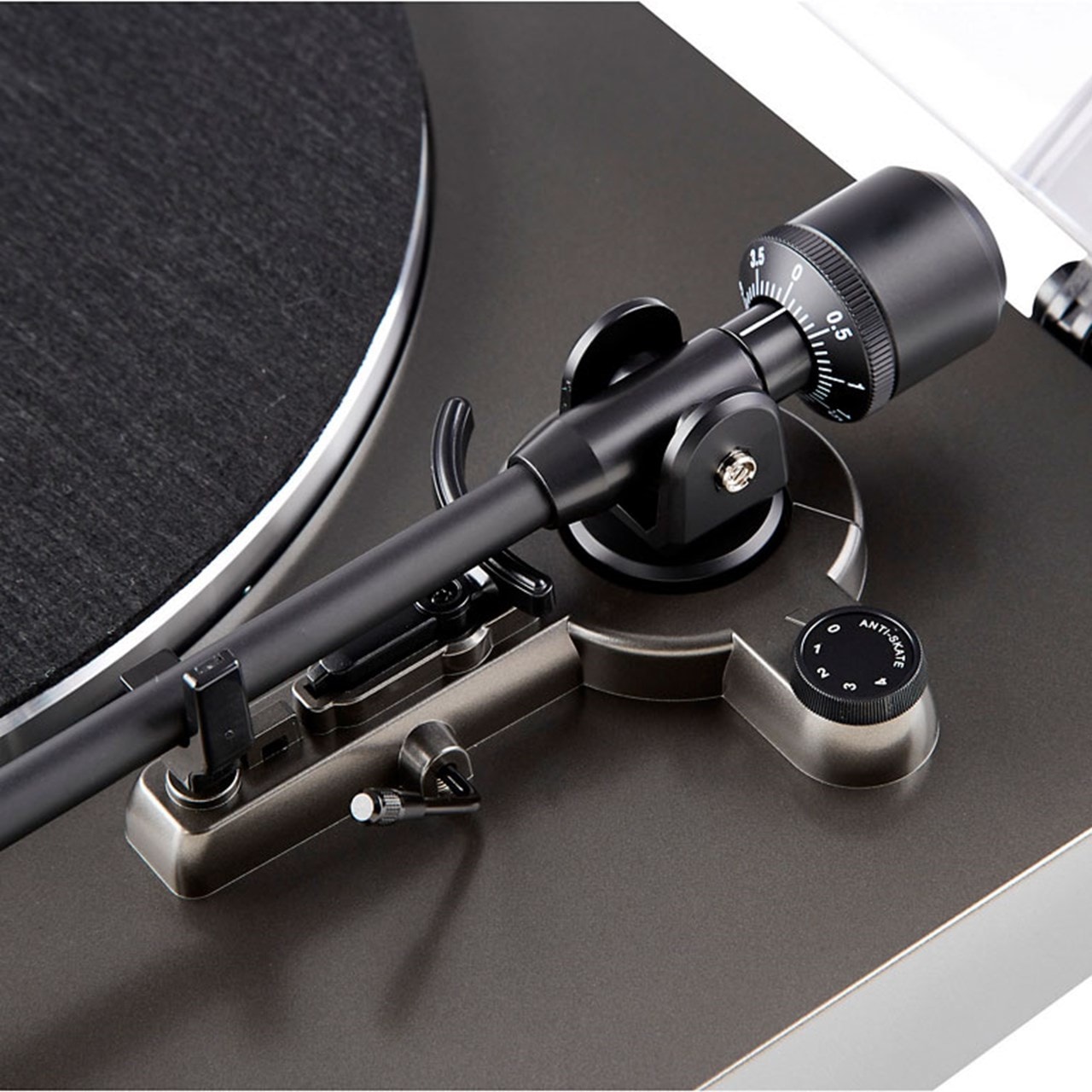 Audio Technica ATLP2X Fully Automatic Belt Drive Turntable