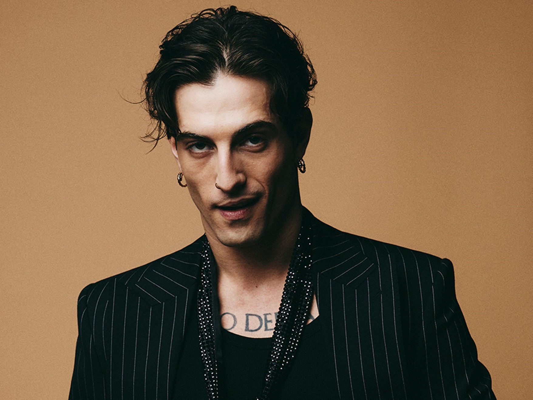 Meet Damiano David for an exclusive album signing event