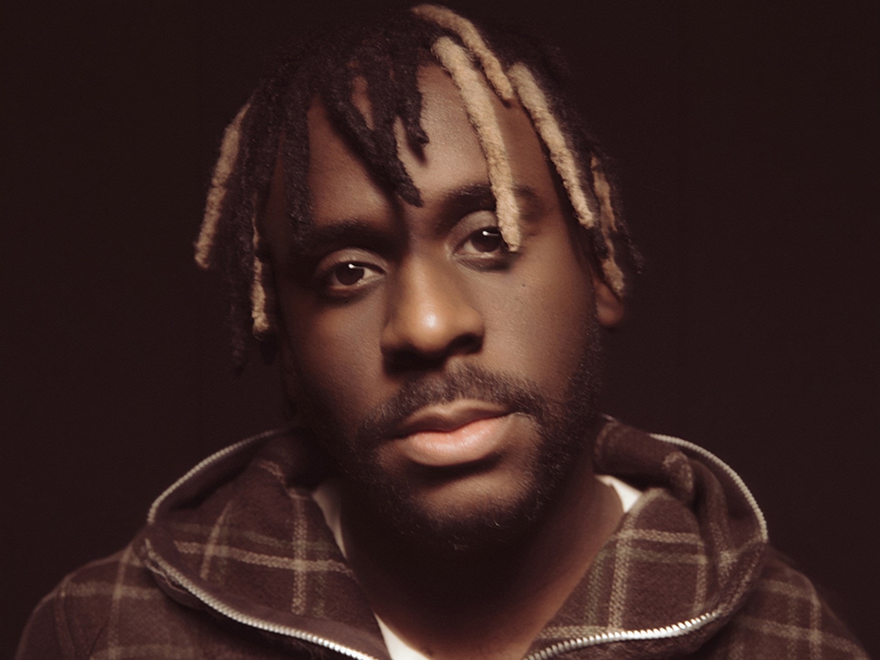 Meet Myles Smith for an exclusive album signing event
