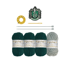 Harry Potter: Slytherin Bobble Hat Kit: Knit Kit: Hero Collector - 3