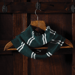Harry Potter: Slytherin House Cowl: Knit Kit: Hero Collector - 1