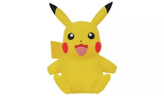 Pokémon Deluxe Vinyl Pikachu Figure