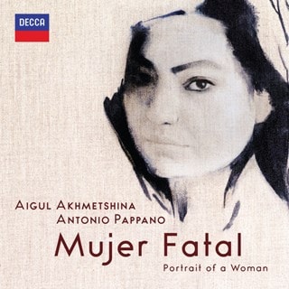 Aigul Akhmetshina: Mujer Fatal - Portrait of a Woman