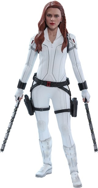 1:6 Snow Suit Black Widow Hot Toys Figure