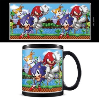 Pixelated Retro Trio Scene Sonic The Hedgehog Mug