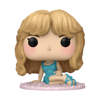 Sabrina Carpenter Night Gown 479 Funko Pop Vinyl