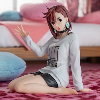 Momo Dandadan Relax Time Figurine