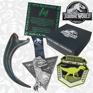 Jurassic World Raptor Training Commendation Limited Edition Set Collectible