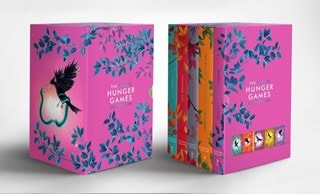 The Hunger Games Deluxe Collection (5 Book Paperback Set) By Suzanne Collins