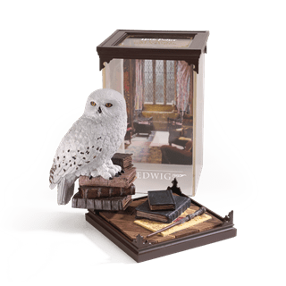 Hedwig Harry Potter Magical Creatures Figurine