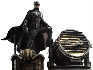 1:6 Batman & Bat-Signal - The Batman Hot Toys Figurine