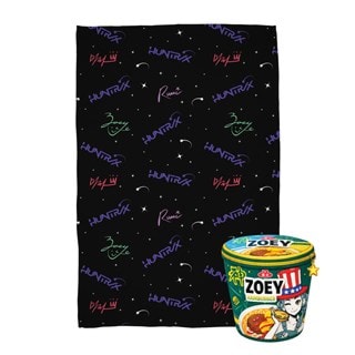 Zoey Noodle K-Pop Demon Hunters Cushion & Blanket