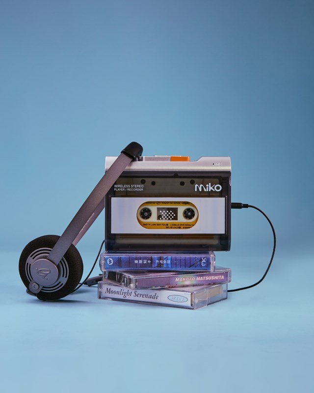 Gadhouse Miko Smoke Grey Cassette Player - 10