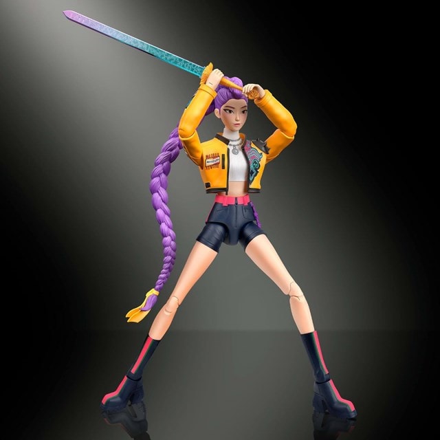 Huntrix Rumi K-Pop Demon Hunters Mattel Action Figure - 3