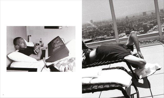 Coldplay One Lens: 25 Years Of Photographs By Victoria Smith Hardback - 4