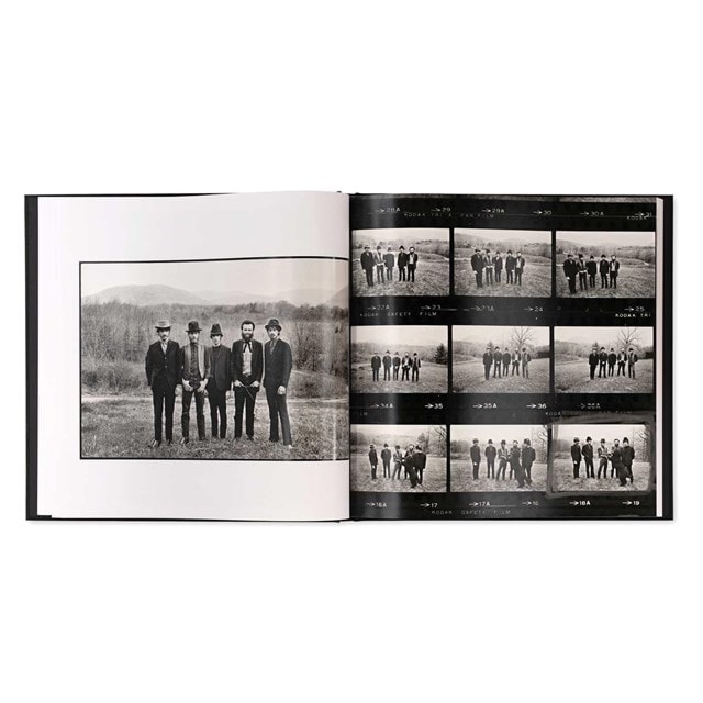 The Band, Photographs 1968-1969 Two-Volume Hardback Set - 5