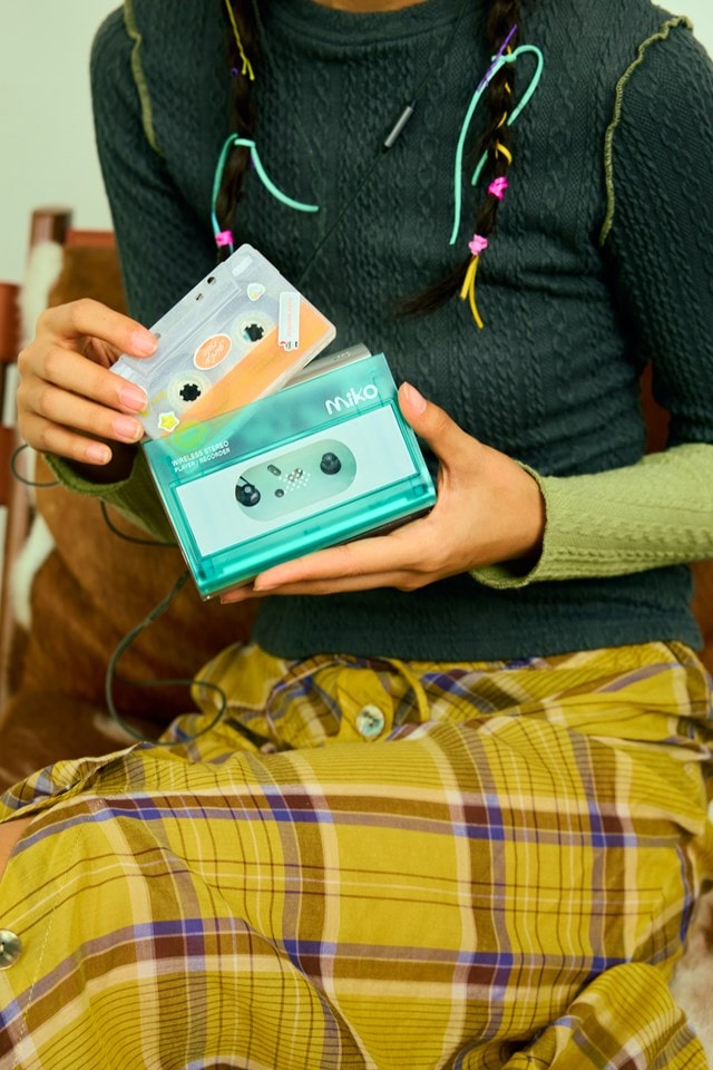 Gadhouse Miko Mint Green Cassette Player - 11