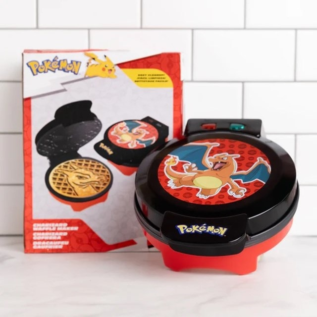 Charizard Waffle Maker Pokemon Uncanny Brands - 6