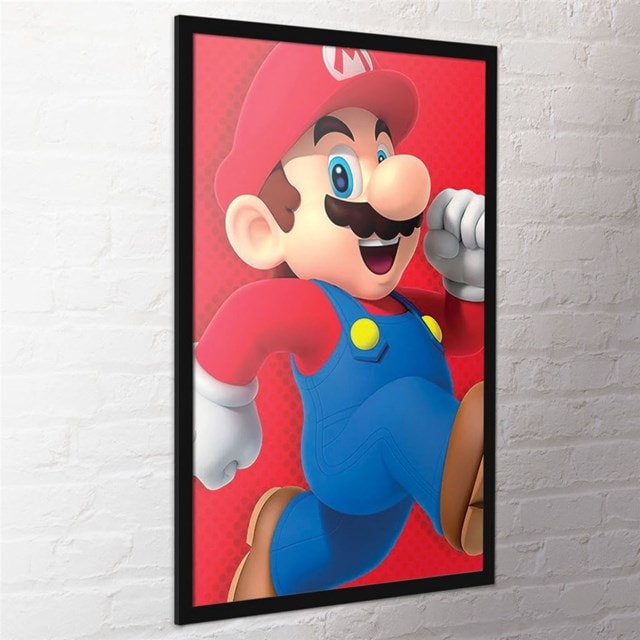 Run Super Mario Framed Maxi Poster - 2