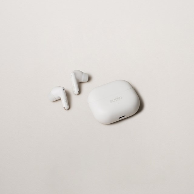 Sudio C7 White True Wireless Bluetooth Earphones - 4
