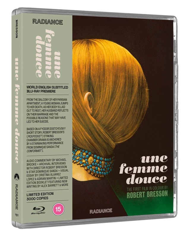 Une Femme Douce - 2