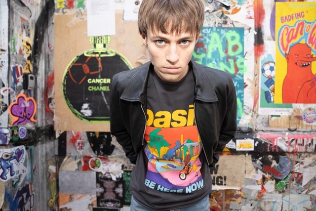 Be Here Now Colour Oasis Charcoal Tee | T-Shirt | Free shipping