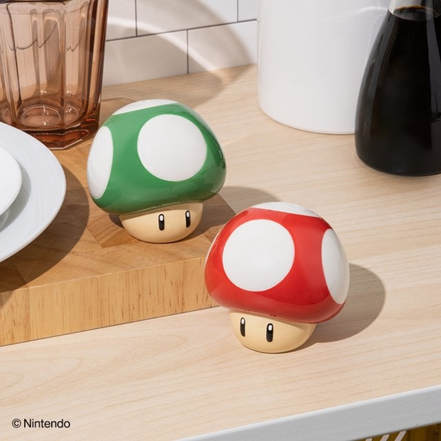 Mushroom Super Mario Salt And Pepper Shakers - 2