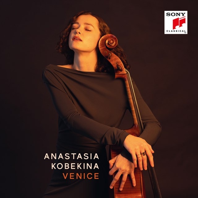 Anastasia Kobekina: Venice - 1