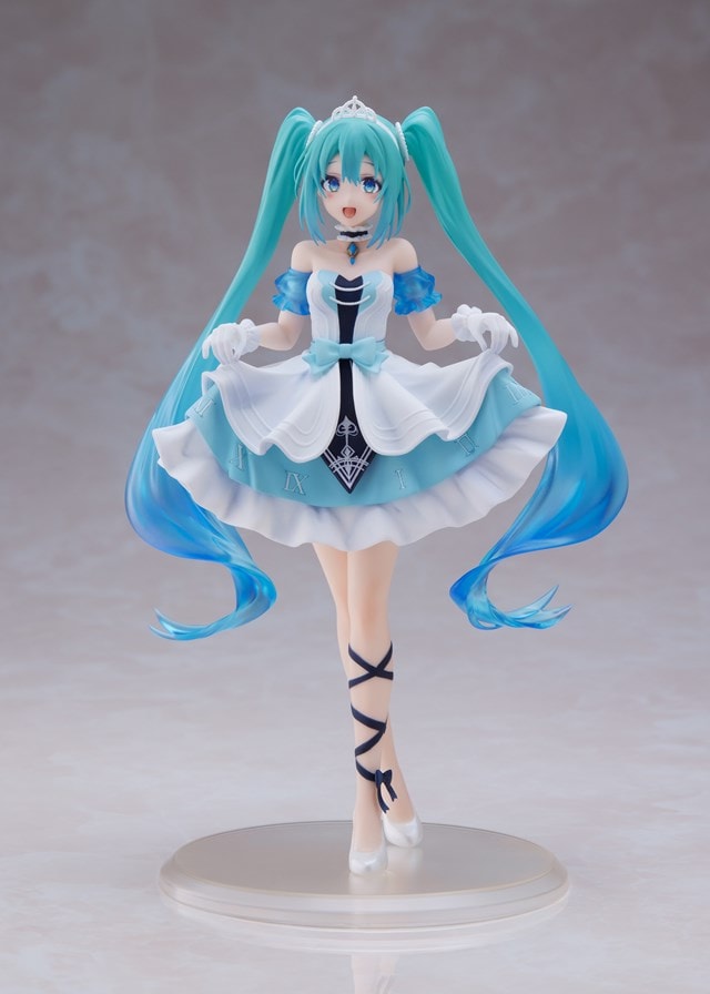 Cinderella Hatsune Miku Wonderland Taito Figure HMV Store
