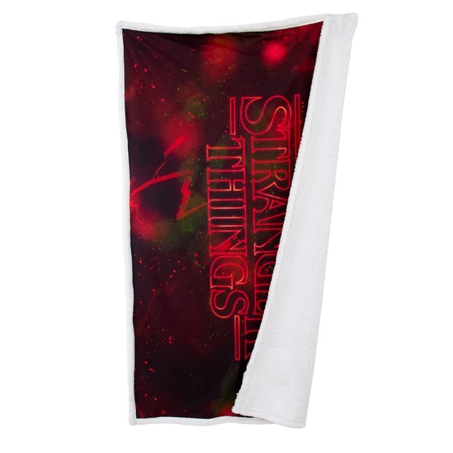 Hijack Stranger Things Sherpa Fleece Blanket - 2