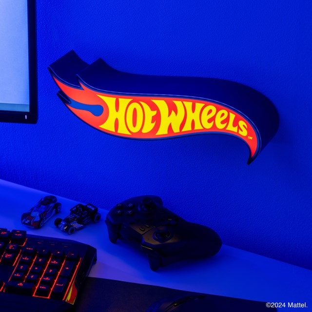 Hot Wheels Shaped Logo Light - 8