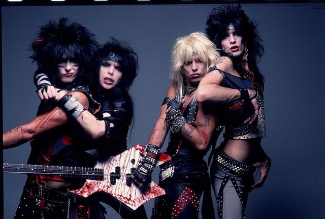 The Dirt: Confessions of the World's Most Notorious Rock Band (Motley Crue) Paperback By Tommy Lee - 4