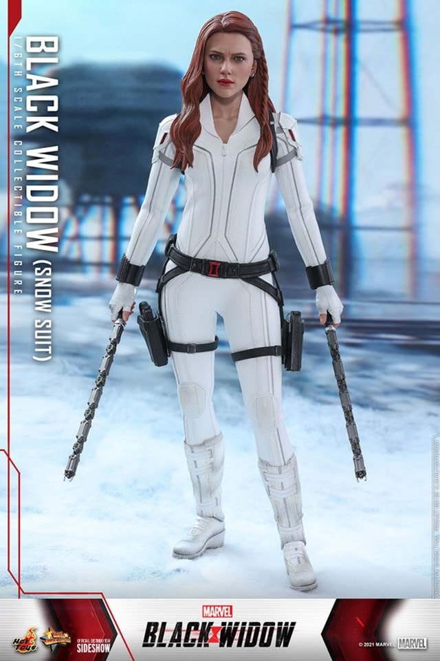 1:6 Snow Suit Black Widow Hot Toys Figure - 3