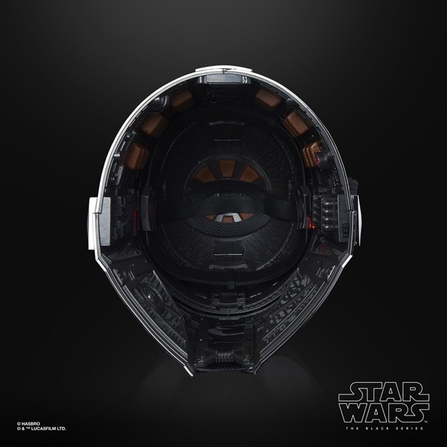 The Mandalorian Electronic Helmet: Star Wars Black Series - 4