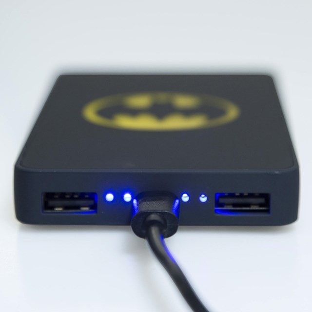 Lazerbuilt Batman Logo Light Up 6000mAh Power Bank - 3