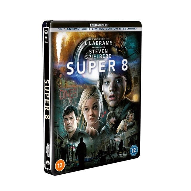 Super 8 - 2