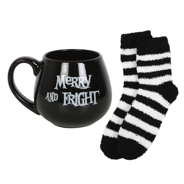 Merry And Fright Mug And Socks Set - 3