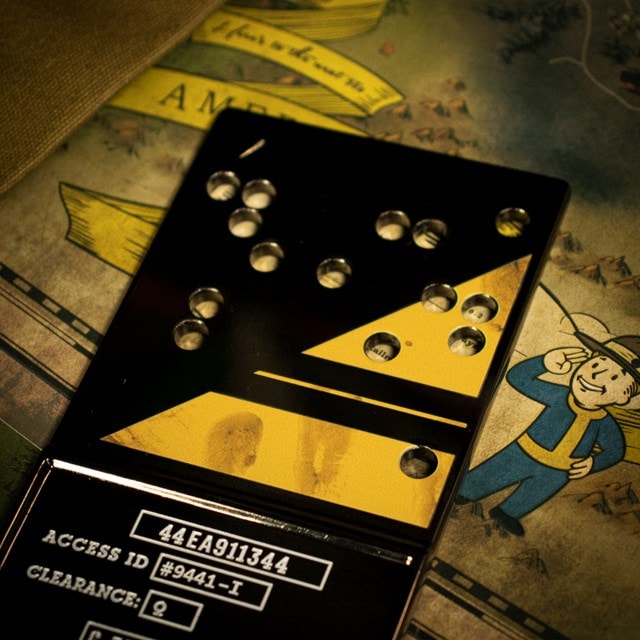 Nuclear Keycard Limited Edition Fallout Replica - 6