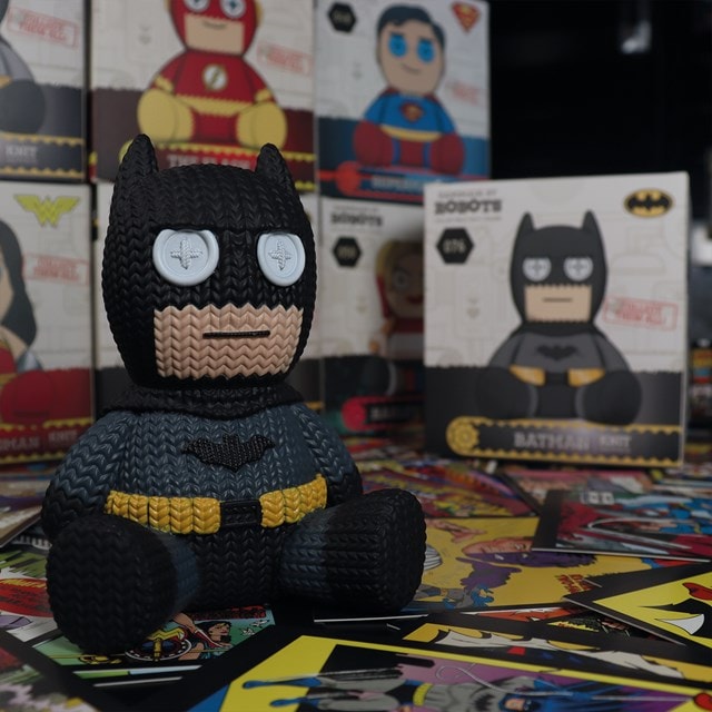 Batman Black Suit Handmade By Robots Vinyl Figure - 7