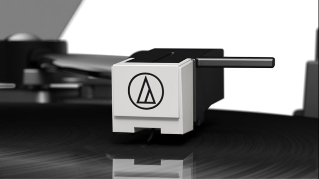 Philips The Stevie Black Bluetooth Turntable - 15