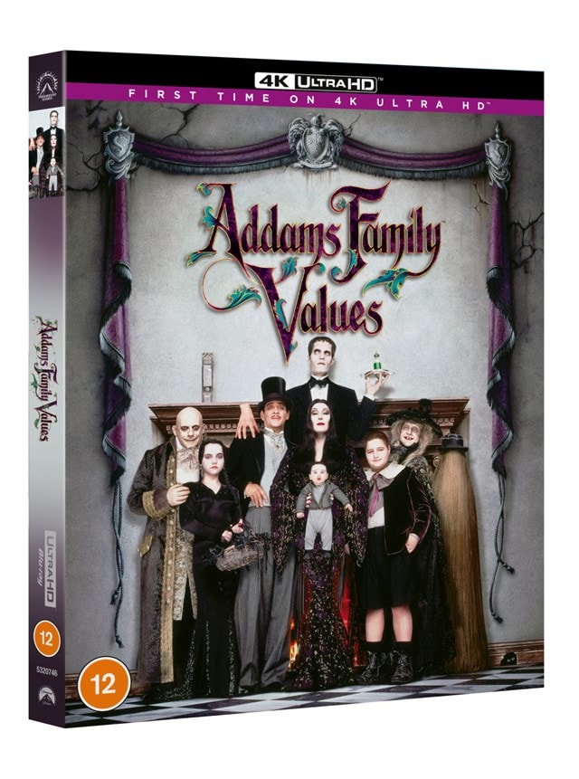 Addams Family Values - 4