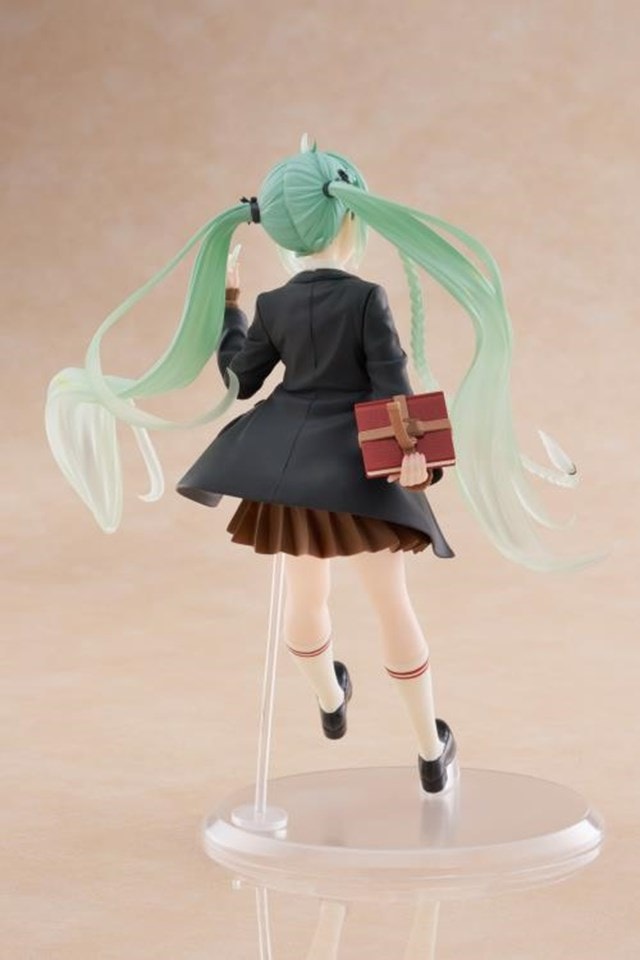 Hatsune Miku Preppy Version Fashion Taito Figurine - 2