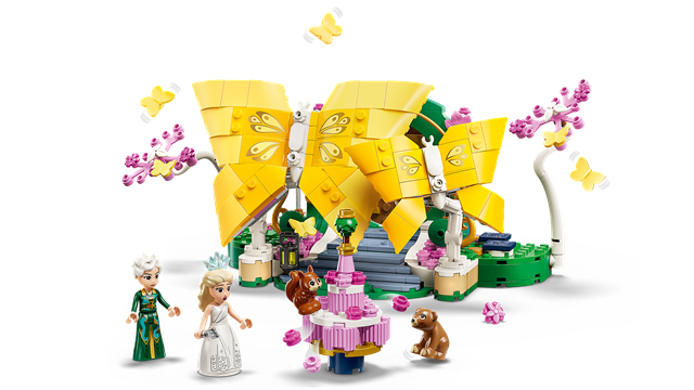 Glinda's Wedding Day Wicked LEGO - 4