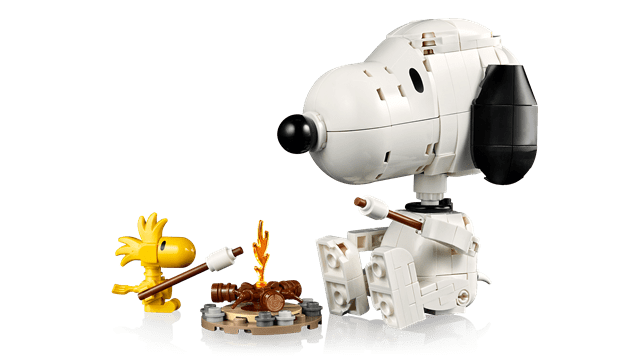 Snoopy's Doghouse Peanuts LEGO - 4