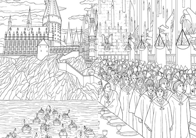 Harry Potter Official Mini Hogwarts Colouring Book And Pencils Set - 6
