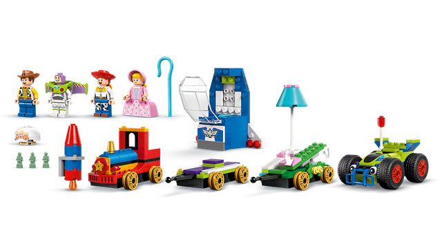 Toy Story Celebration Train & RC Car Pixar LEGO - 6