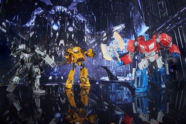 Optimus Prime Transformers Cybertron Studio Series Action Figure - 10