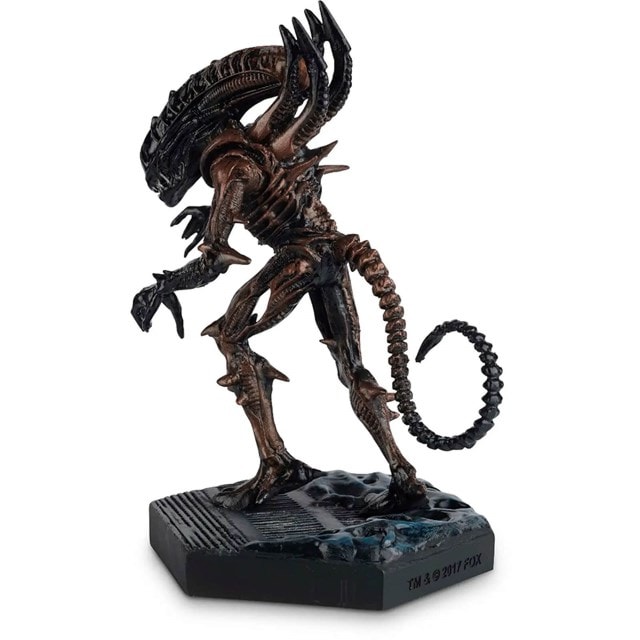 Alien: Panther And Scorpion Action Figures - 4