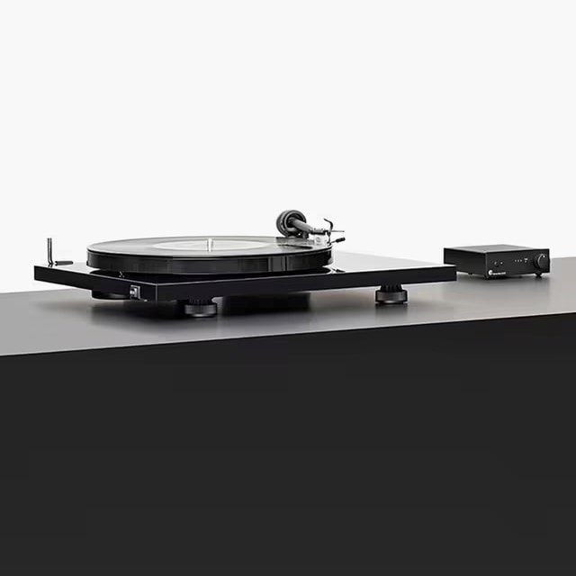 Pro-Ject E1 BT Black Bluetooth Turntable - 5